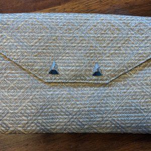 City Slim Clutch - Metallic